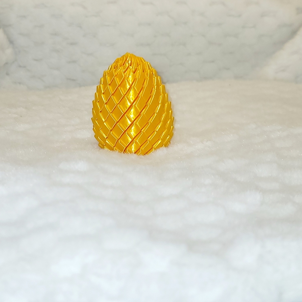 Dragon Twisty Fidget Egg With Scales